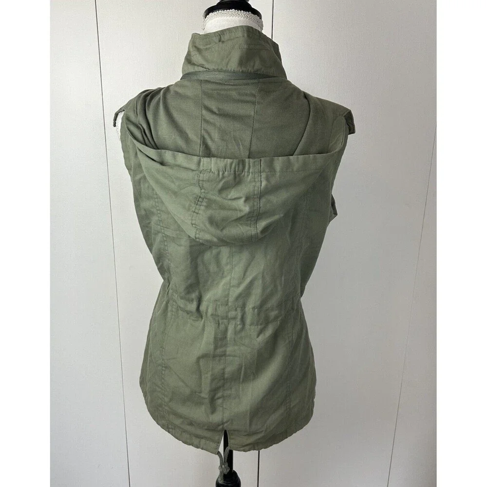 YMI Collection Removable Hood Full Zip pockets Cargo Vest Jacket Sz S Army Green